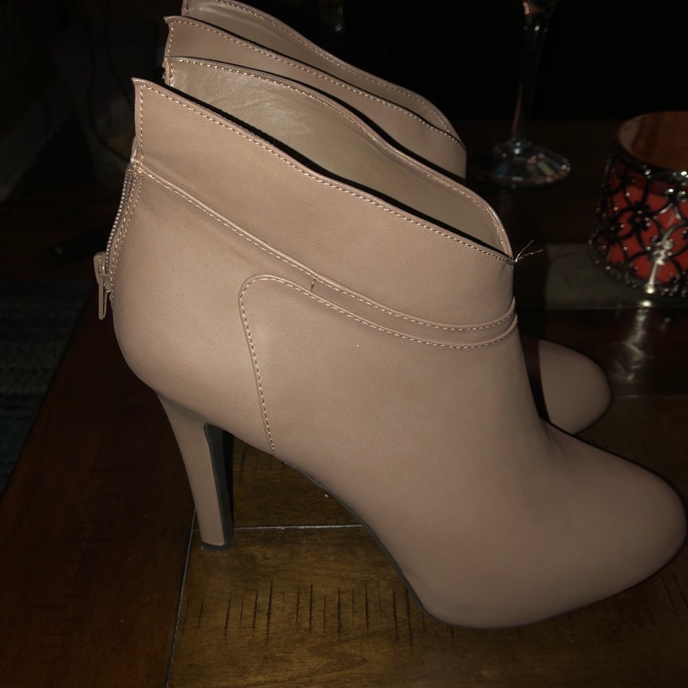 Jessica Simpson booties